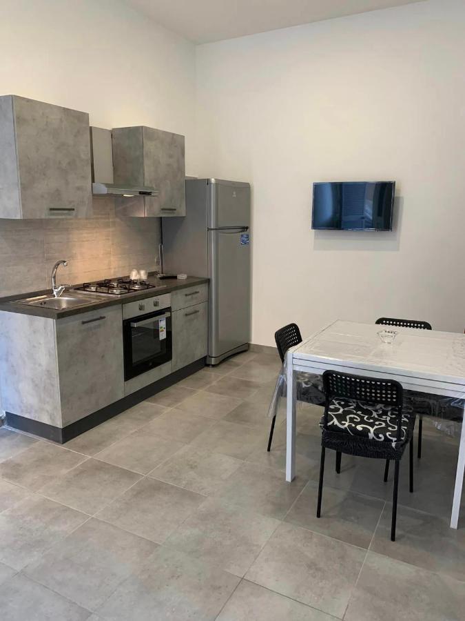 Miris Apartment Fast Comfortable Naples Airport Capodichino 25 Minutes Walk Self Check-In Exterior photo